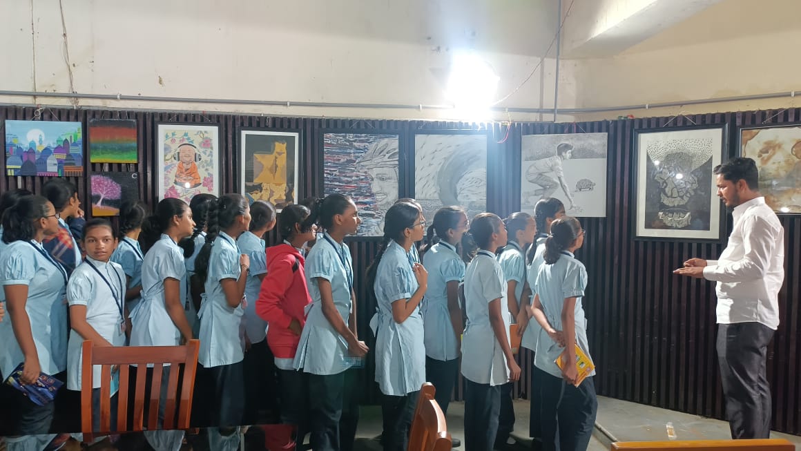 Visited to Young Artist Art Exhibition — photo 6