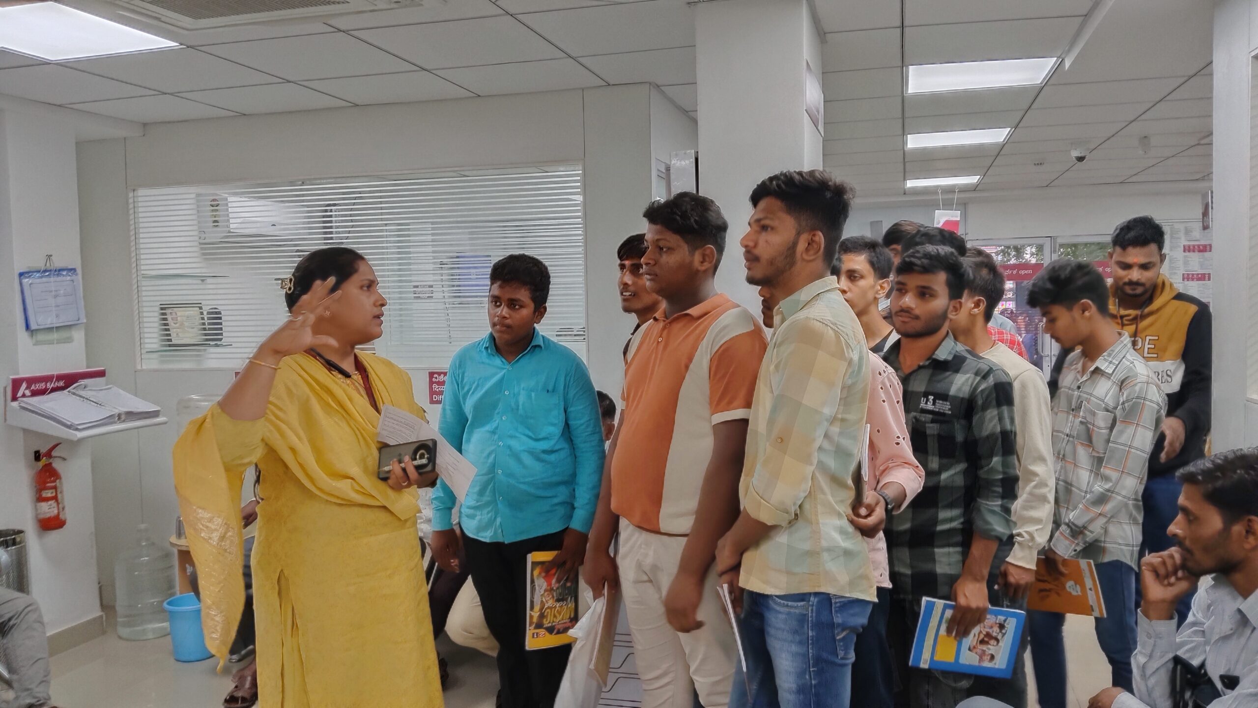 Field Trip to Axis Bank — photo 17