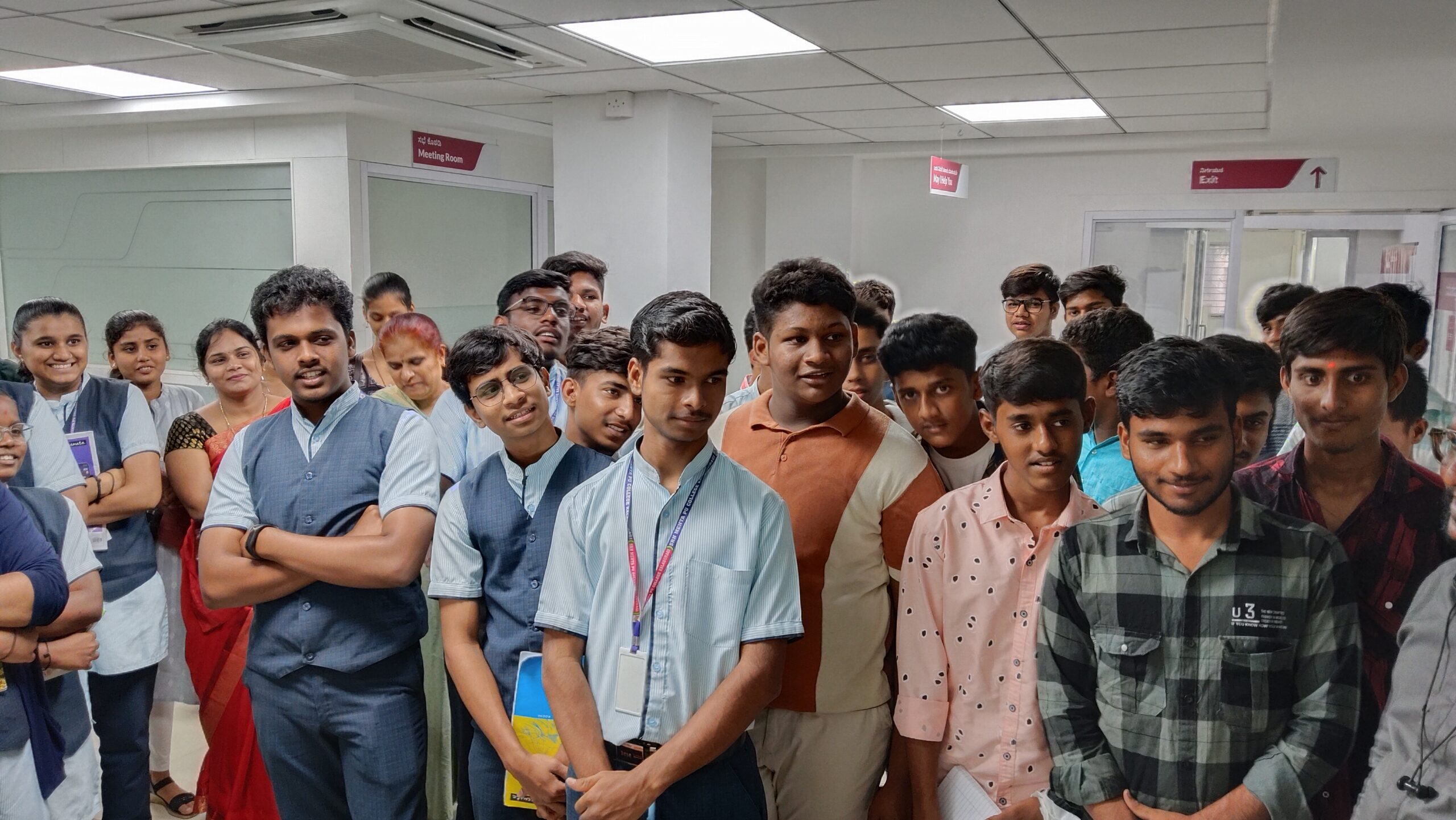 Field Trip to Axis Bank — photo 14