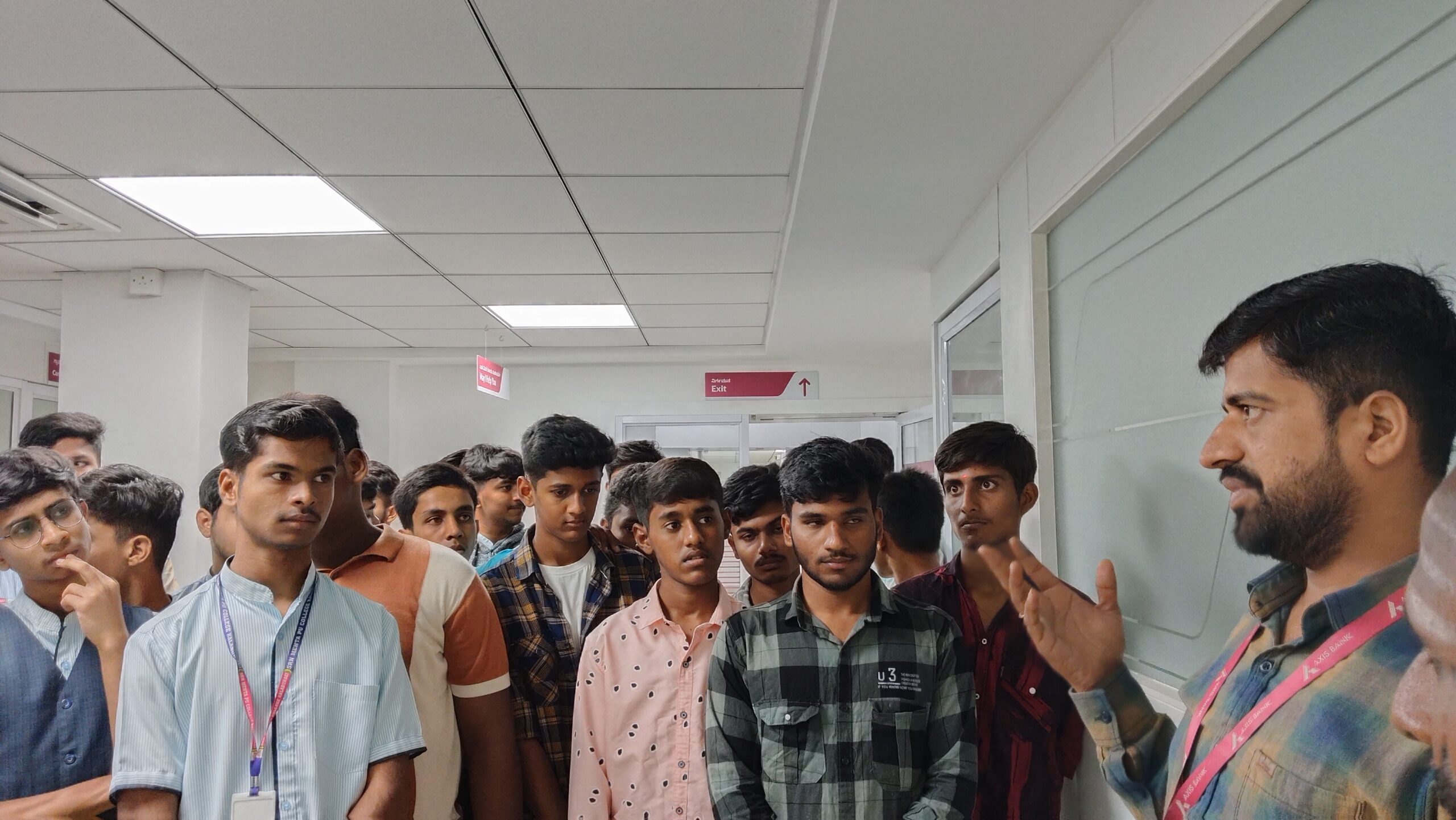 Field Trip to Axis Bank — photo 19