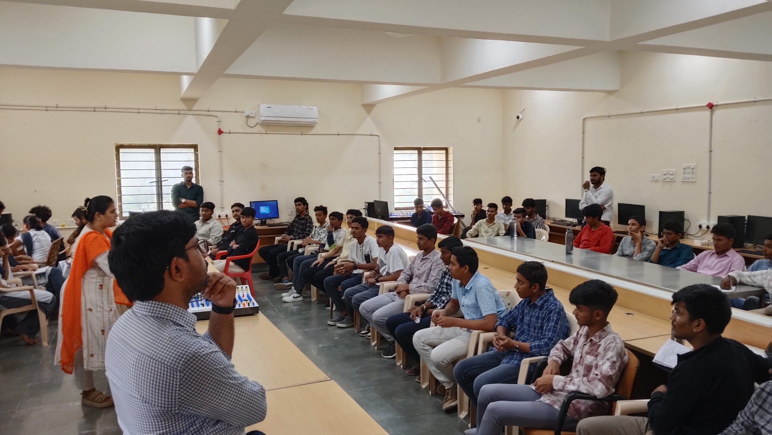 Field Trip VTU College — photo 8