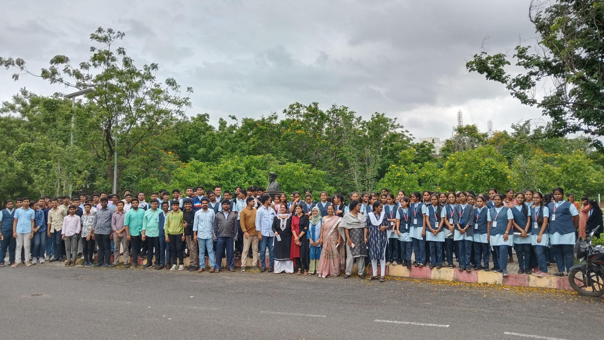 Field Trip VTU College — photo 16
